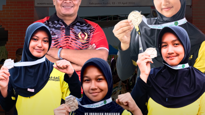 Atlet Panahan Putri ( Dafania Nensi Adiva ) raih Emas Divisi Barebow Aduan Individu di Jatim Series Stage 1 Kediri